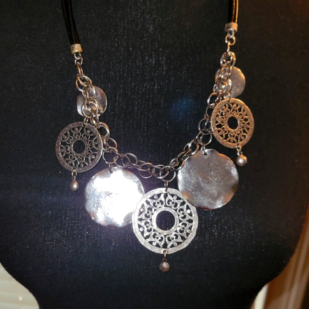 Chico's silver fashion jewelry ✨️